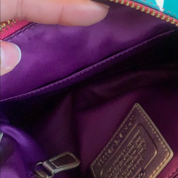 Authentic Coach multi color shoulder/ crossbody💕 - Picture 9 of 16